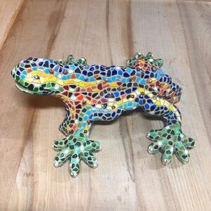 Barcino Lizard Resin with Hand Painted Porcelain Finish Mosaic Pattern Figurine